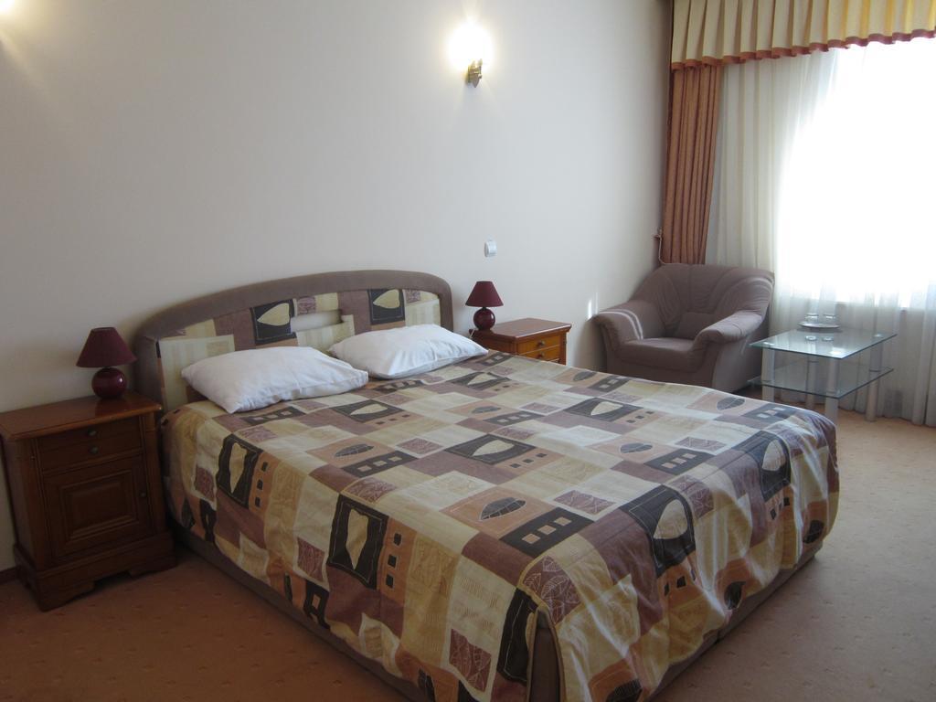 Quelle Polyana Hotel Ruang foto