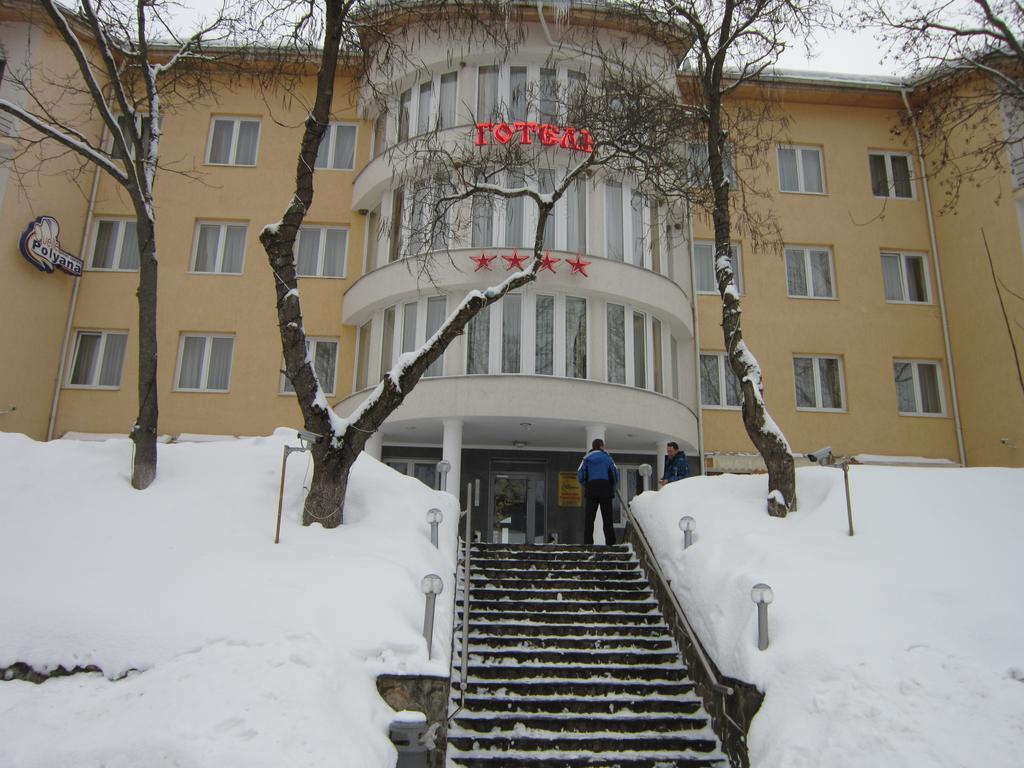 Quelle Polyana Hotel Bagian luar foto